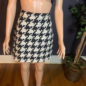 H&M Houndstooth Pattern In Black & White. - Size 10
